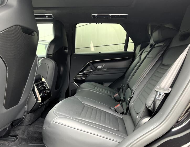 Land Rover Range Rover Sport 17