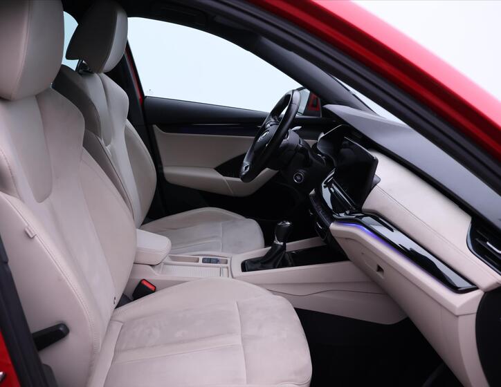 Škoda Octavia 14