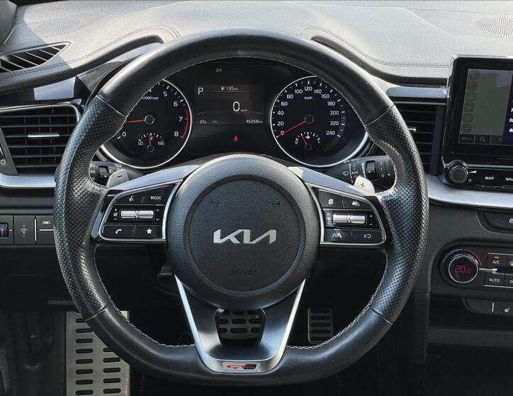 KIA ProCeed 8