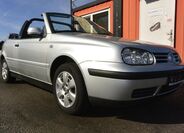 Volkswagen Golf 31