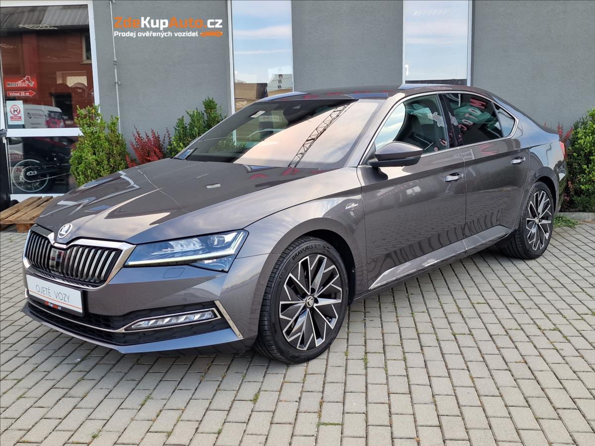 Škoda Superb