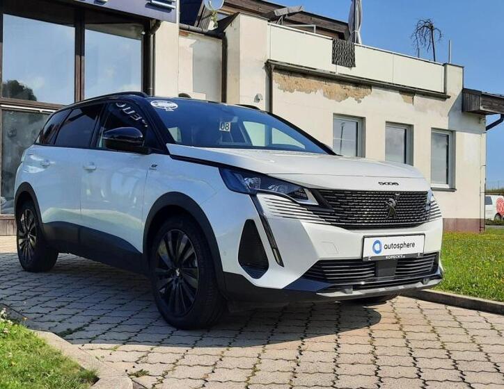 Peugeot 5008 9
