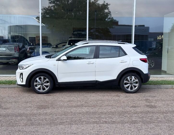 KIA Stonic 3