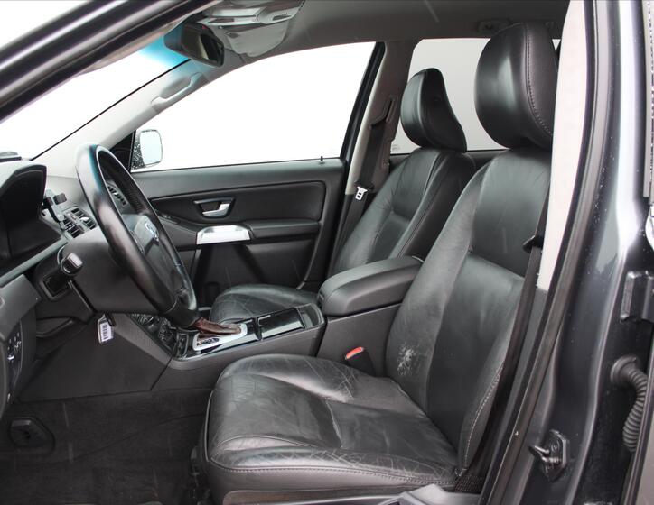 Volvo XC90 10
