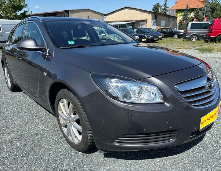 Opel Insignia 1