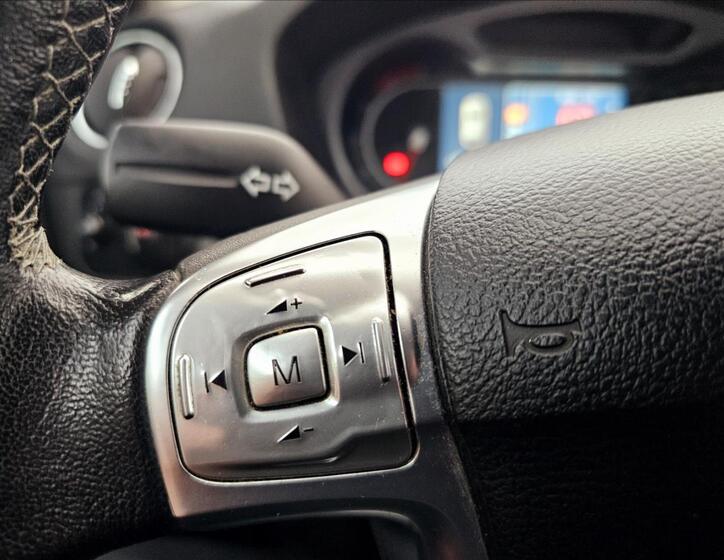 Ford Mondeo 15