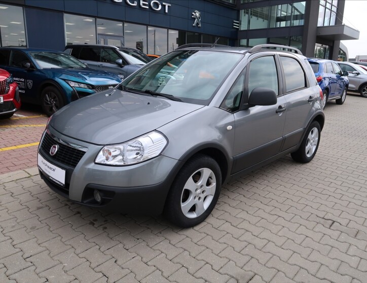Fiat Sedici 1