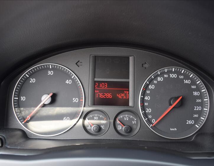 Volkswagen Golf Plus 31