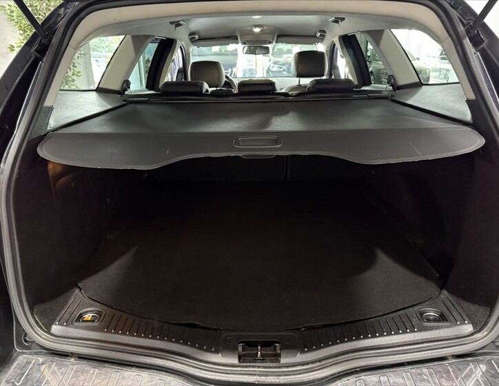 Ford Mondeo 25