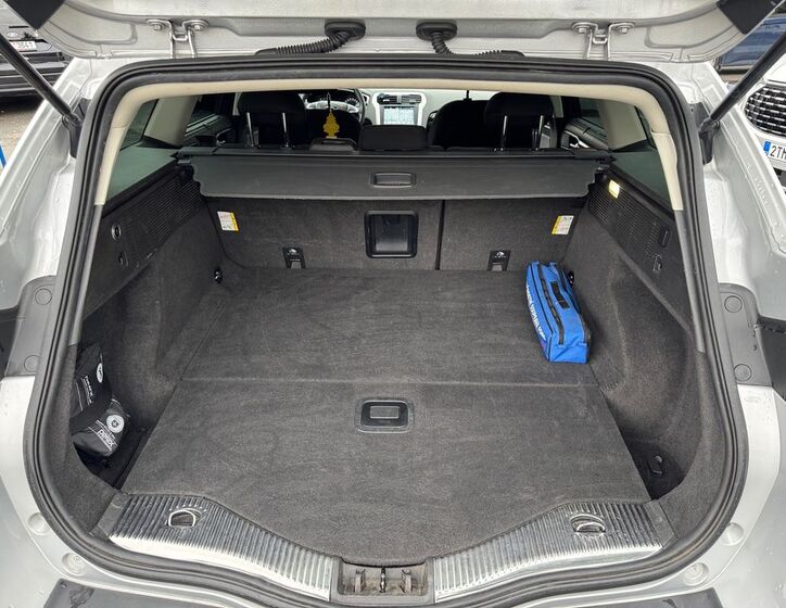 Ford Mondeo 12