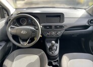 Hyundai i10 9