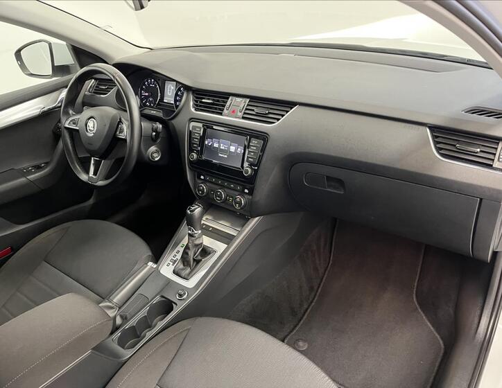 Škoda Octavia 21