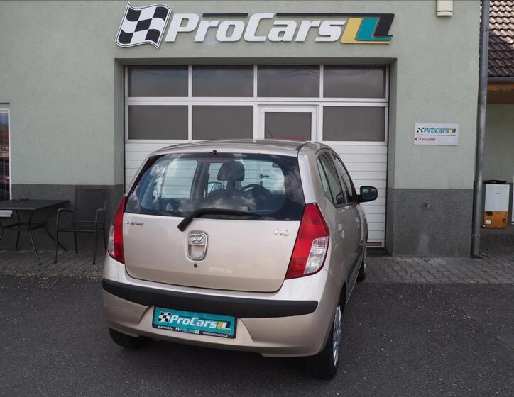 Hyundai i10 3