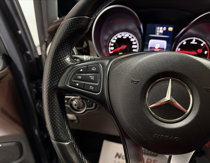 Mercedes-Benz Třídy V 11