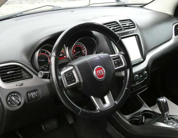 Fiat Freemont 25