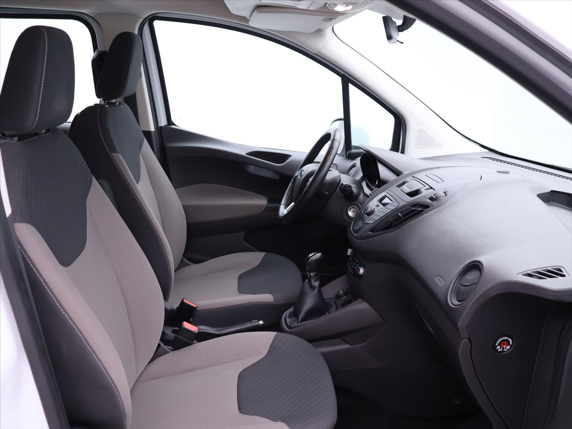 Ford Tourneo Courier