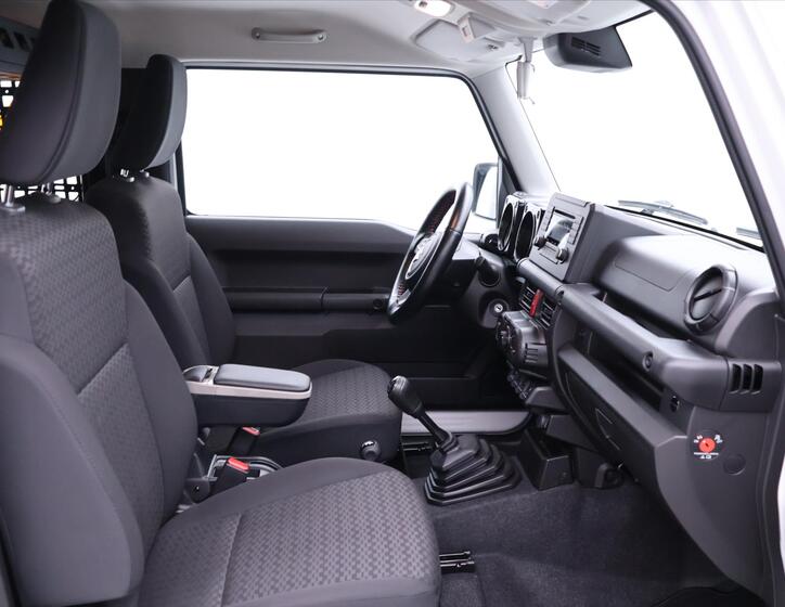 Suzuki Jimny 14