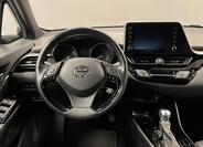 Toyota C-HR 5
