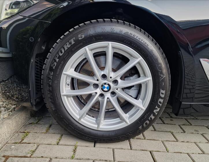 BMW Řada 5 44
