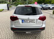Suzuki Vitara 33