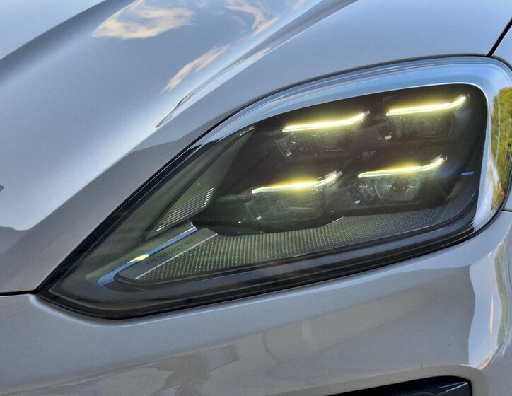 Porsche Cayenne 34