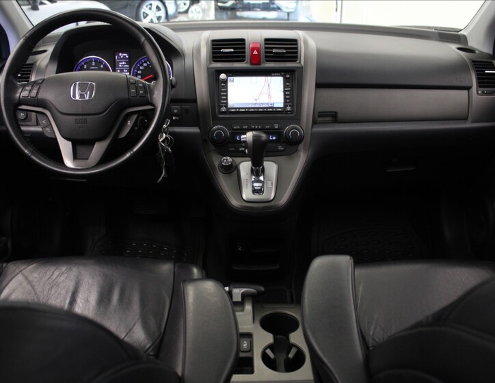 Honda CR-V 8