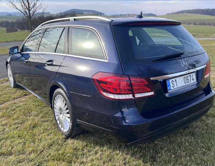 Mercedes-Benz Třídy E 4