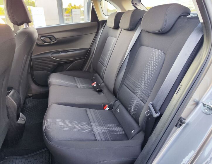 Hyundai i20 10