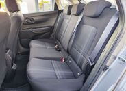 Hyundai i20 10
