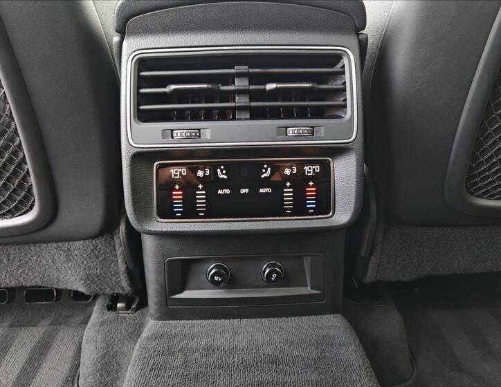 Audi Q7 14
