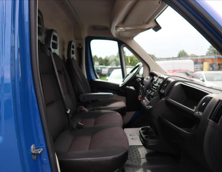 Peugeot Boxer 13