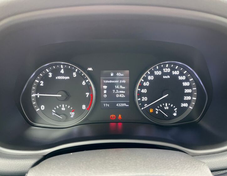 Hyundai i30 19