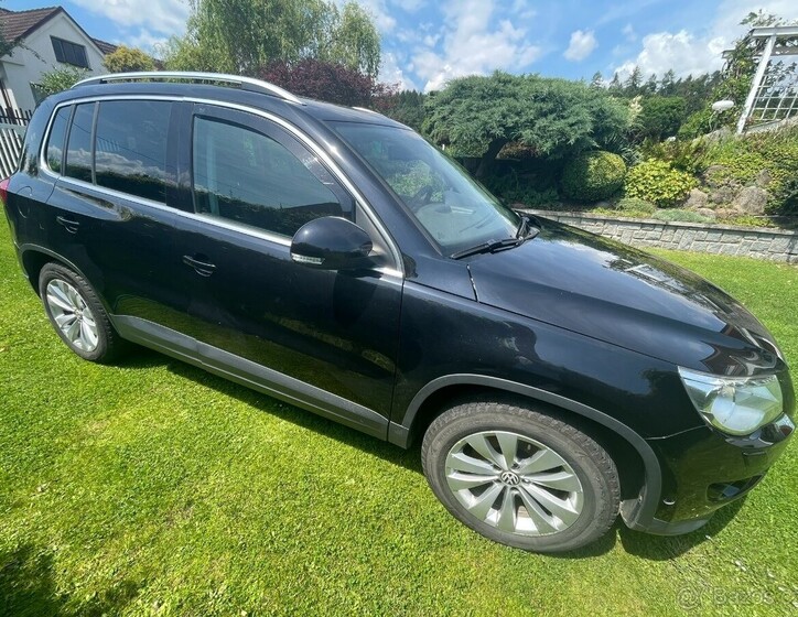 Volkswagen Tiguan 7
