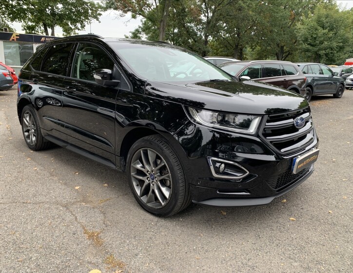 Ford Edge 3