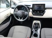Toyota Corolla 15