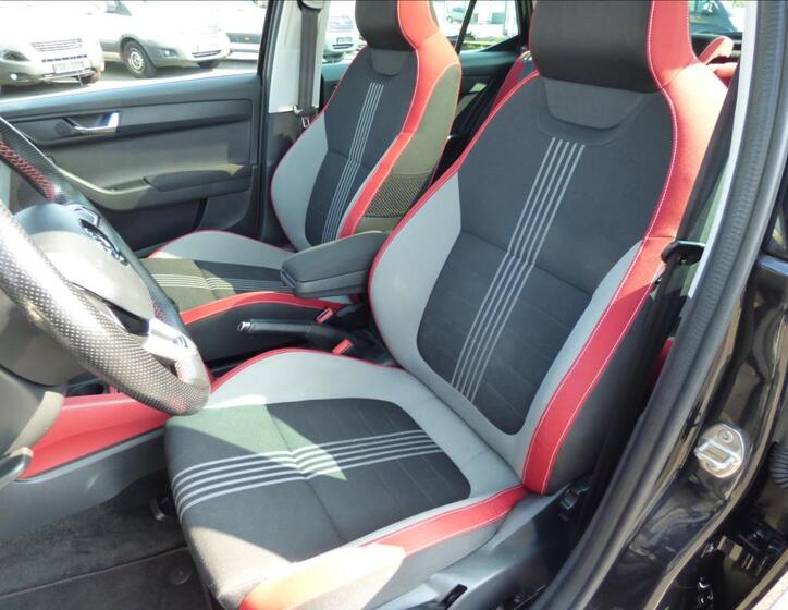 Škoda Fabia 44