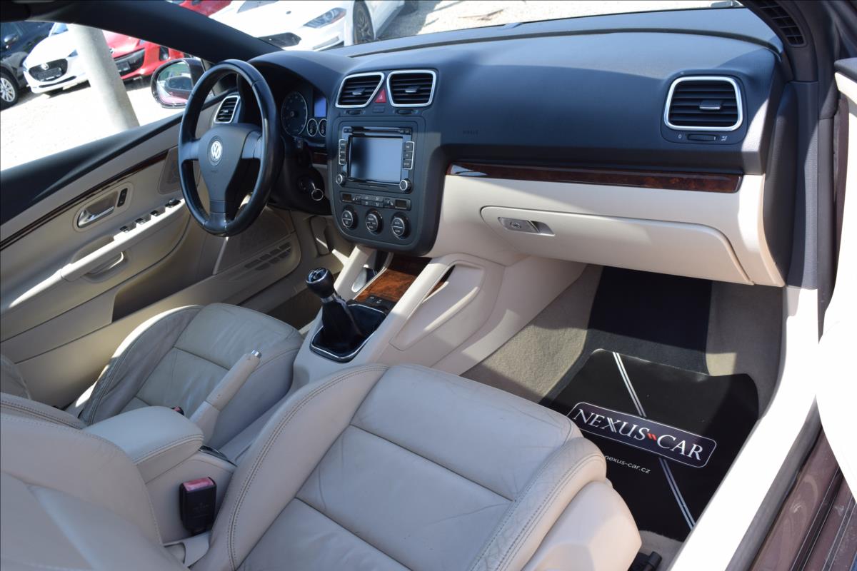 Volkswagen EOS