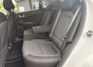 Hyundai Kona 12