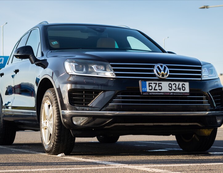 Volkswagen Touareg 2