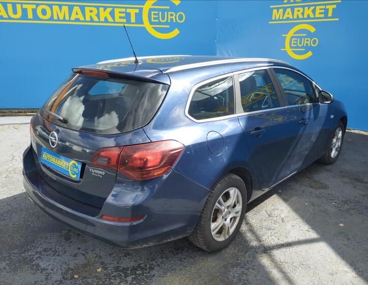 Opel Astra 6