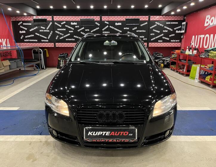 Audi A4 2