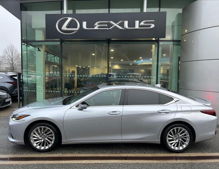 Lexus ES 300h 2