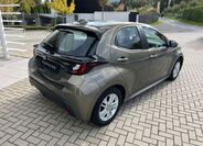 Toyota Yaris 6