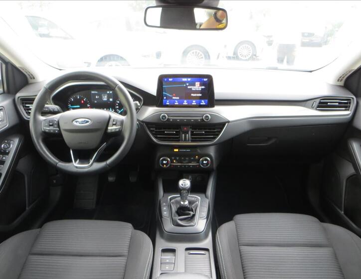 Ford Focus 26