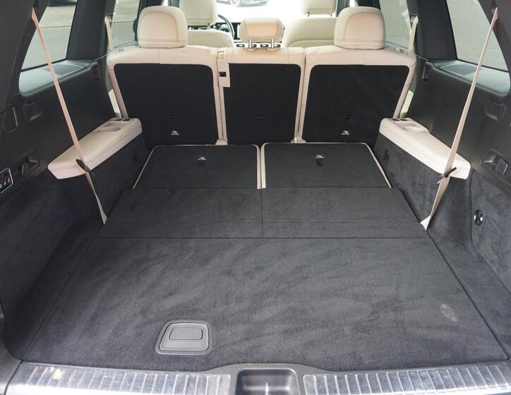 Mercedes-Benz GLS 16