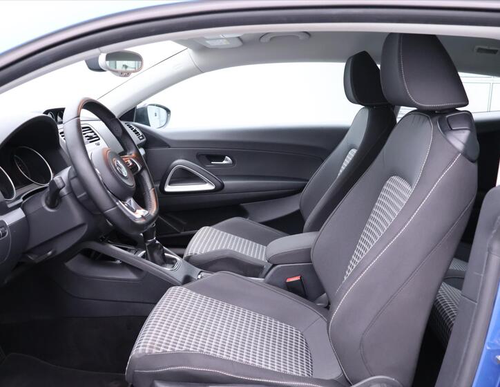 Volkswagen Scirocco 11