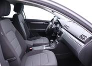 Volkswagen Passat 12