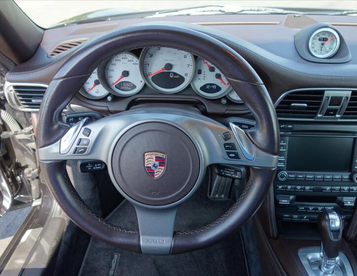 Porsche 911 22