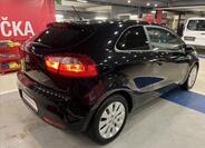 KIA Rio 5