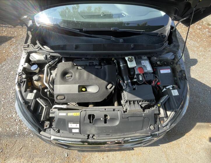 Peugeot 308 47